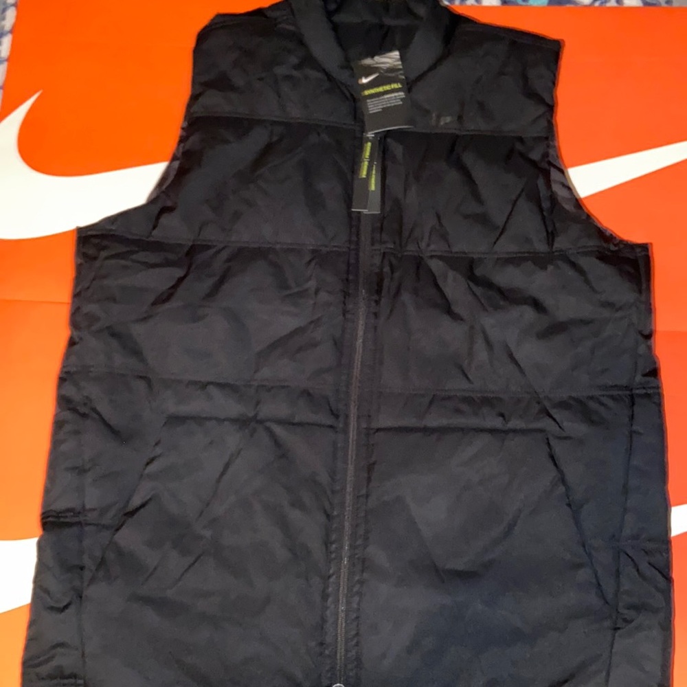 NWT Nike vest black